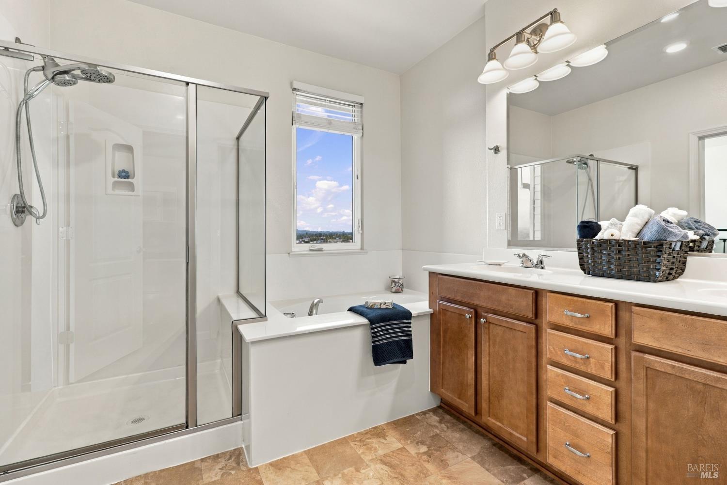 634 Jade Street Petaluma CA 94952