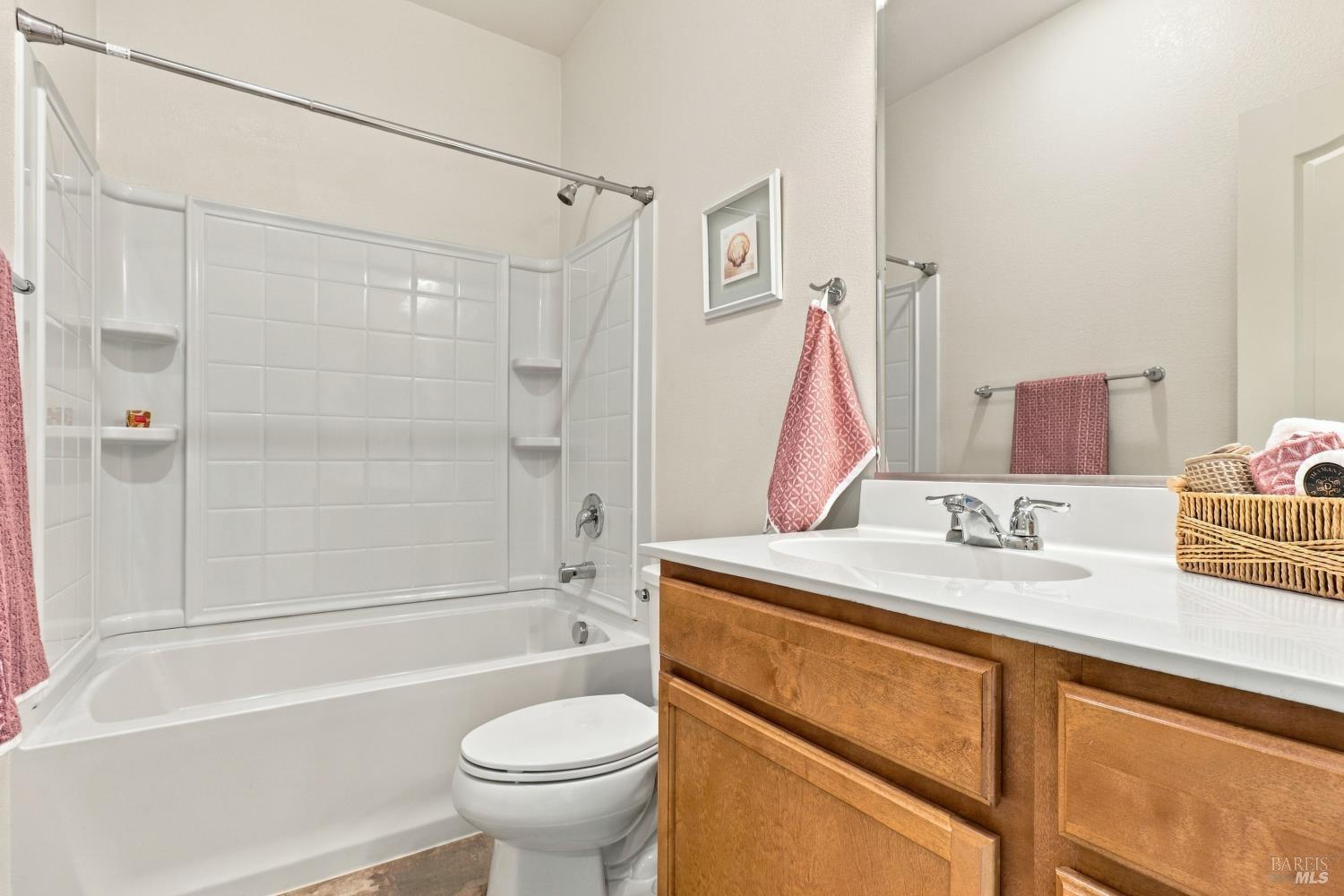 634 Jade Street Petaluma CA 94952