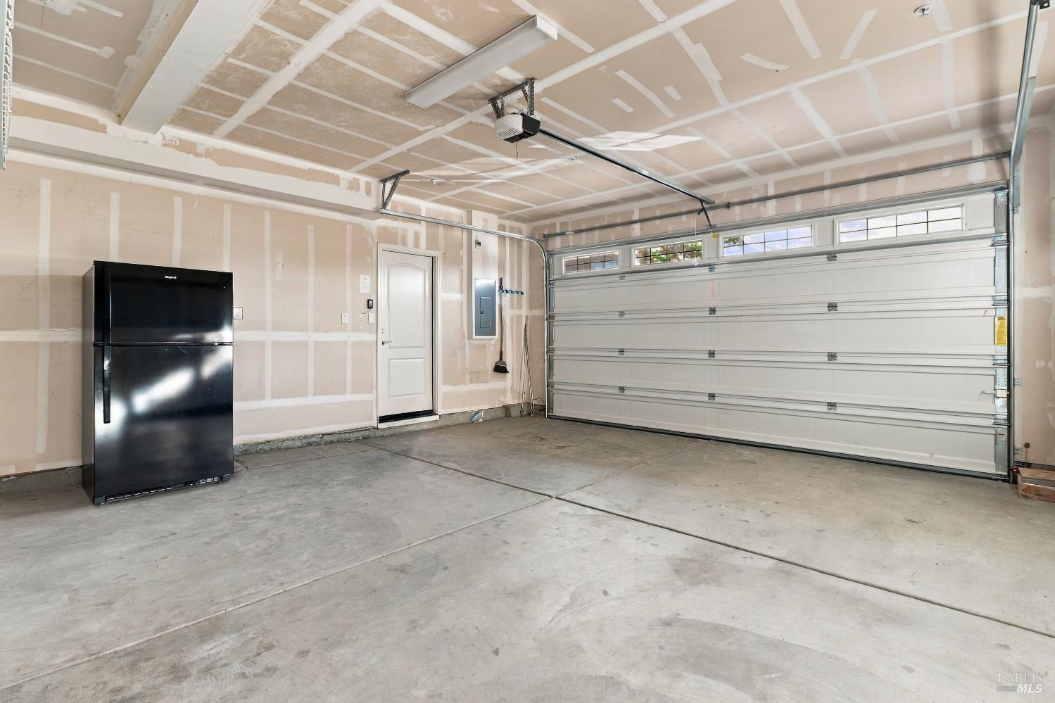 634 Jade Street Petaluma CA 94952