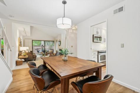 4 Hummingbird Way Novato CA 94949
