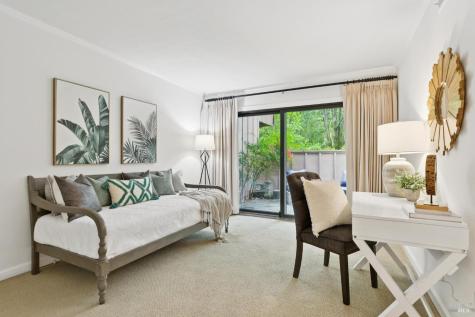4 Hummingbird Way Novato CA 94949
