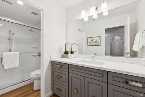 4 Hummingbird Way Novato CA 94949