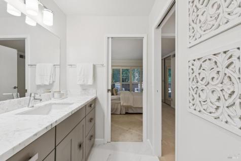 4 Hummingbird Way Novato CA 94949
