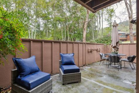 4 Hummingbird Way Novato CA 94949