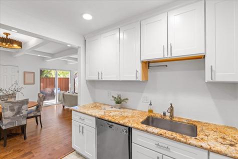 1548 Center Road Novato CA 94947