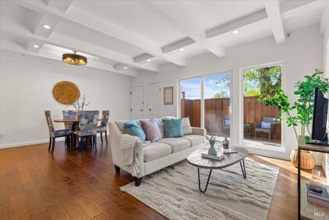 1548 Center Road Novato CA 94947