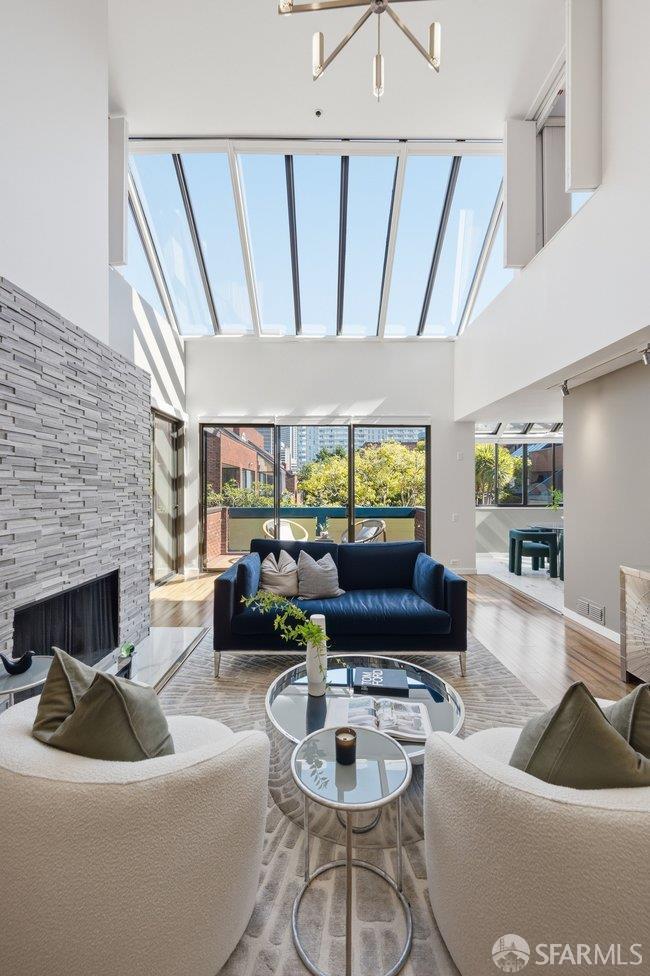 640 Davis Street San Francisco CA 94111