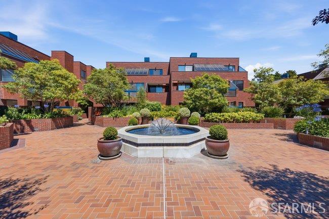 640 Davis Street San Francisco CA 94111