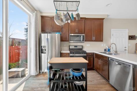 465 Miaterra Drive Santa Rosa CA 95407