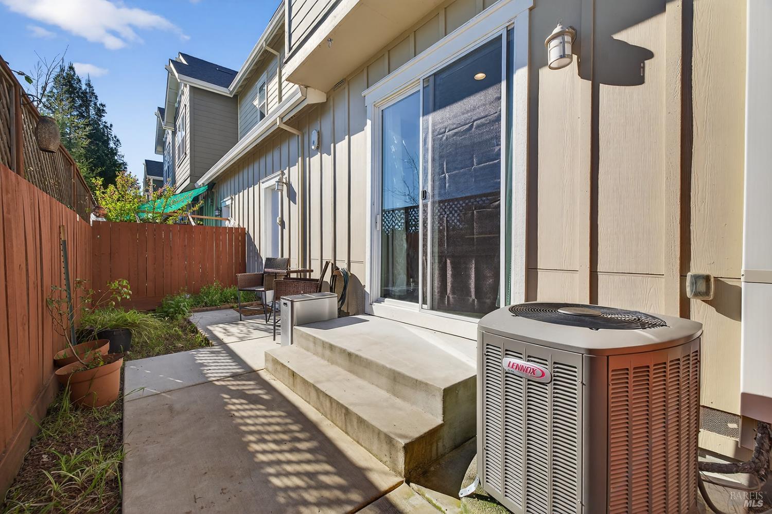 465 Miaterra Drive Santa Rosa CA 95407