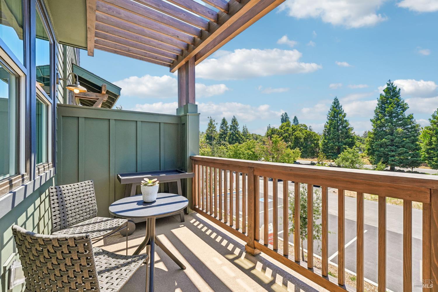 207 Pippin Court Sebastopol CA 95407