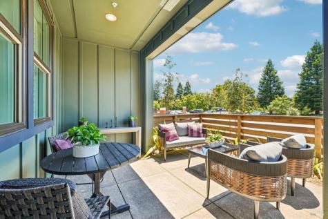 207 Pippin Court Sebastopol CA 95407