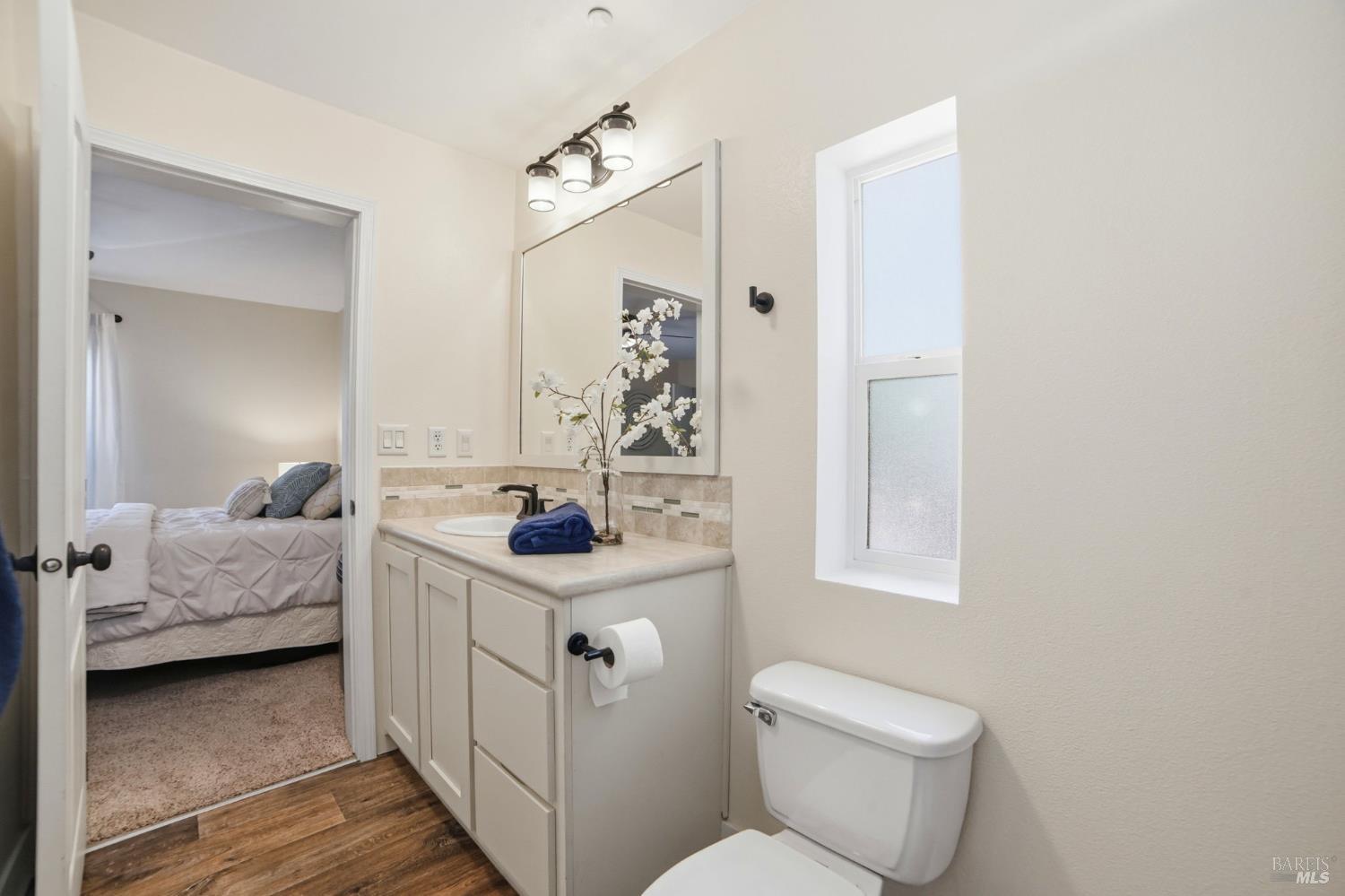 97 Kennedy Lane Healdsburg CA 95448