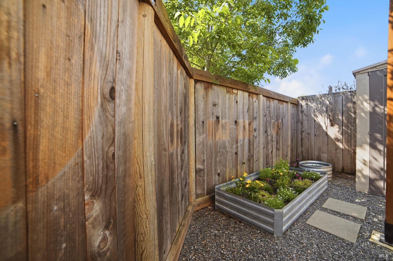 178 Courtyards E Windsor CA 95492