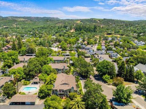 192 W Agua Caliente Road Sonoma CA 95476