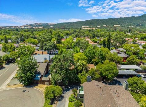 192 W Agua Caliente Road Sonoma CA 95476