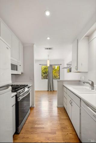 192 W Agua Caliente Road Sonoma CA 95476