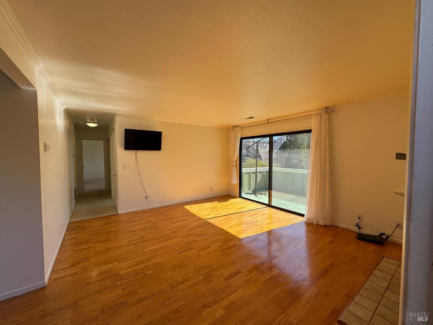 192 W Agua Caliente Road Sonoma CA 95476
