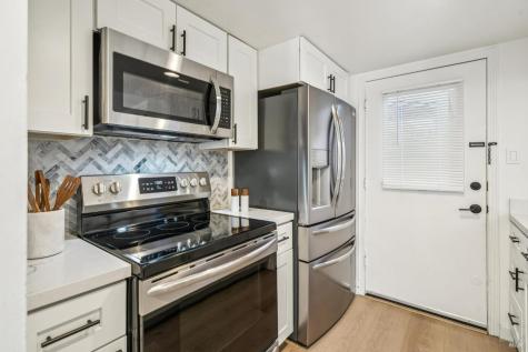 71 Roundtree Boulevard San Rafael CA 94903
