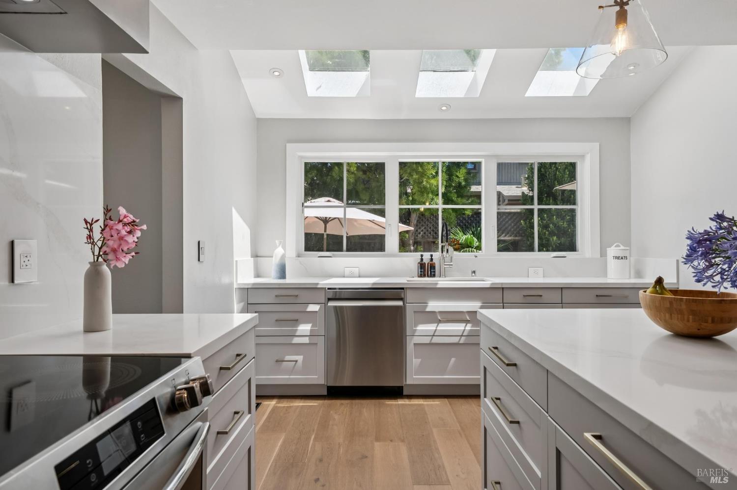 22 Hyannis Cove San Rafael CA 94901