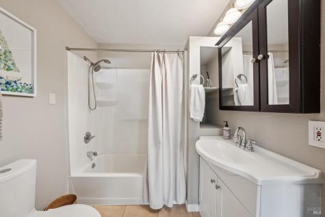 22 Hyannis Cove San Rafael CA 94901
