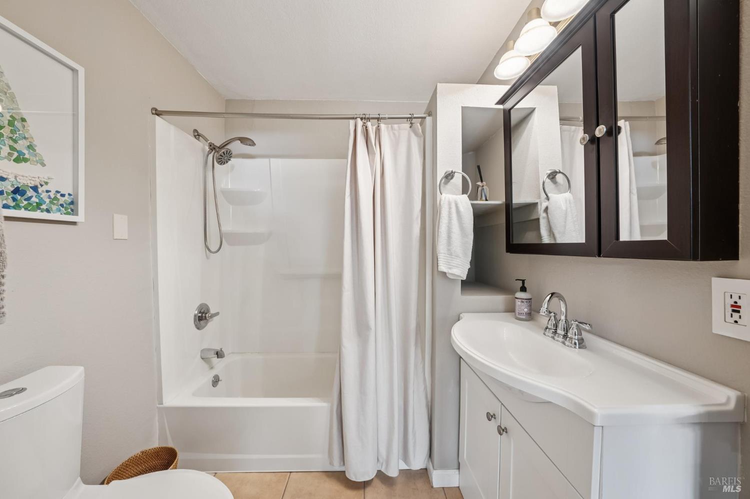 22 Hyannis Cove San Rafael CA 94901