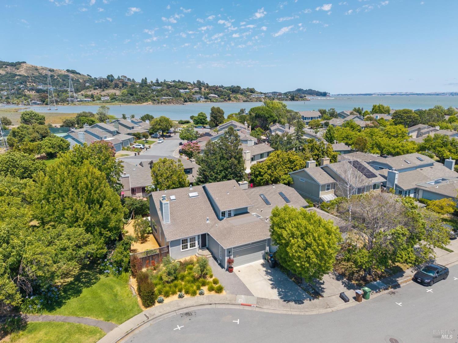 22 Hyannis Cove San Rafael CA 94901