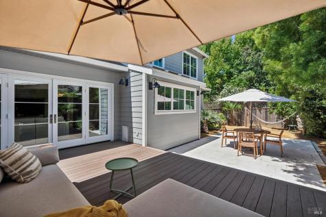 22 Hyannis Cove San Rafael CA 94901