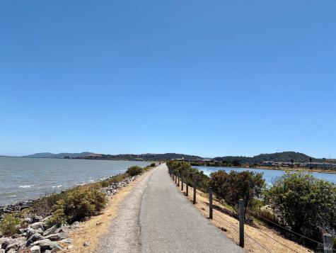 22 Hyannis Cove San Rafael CA 94901
