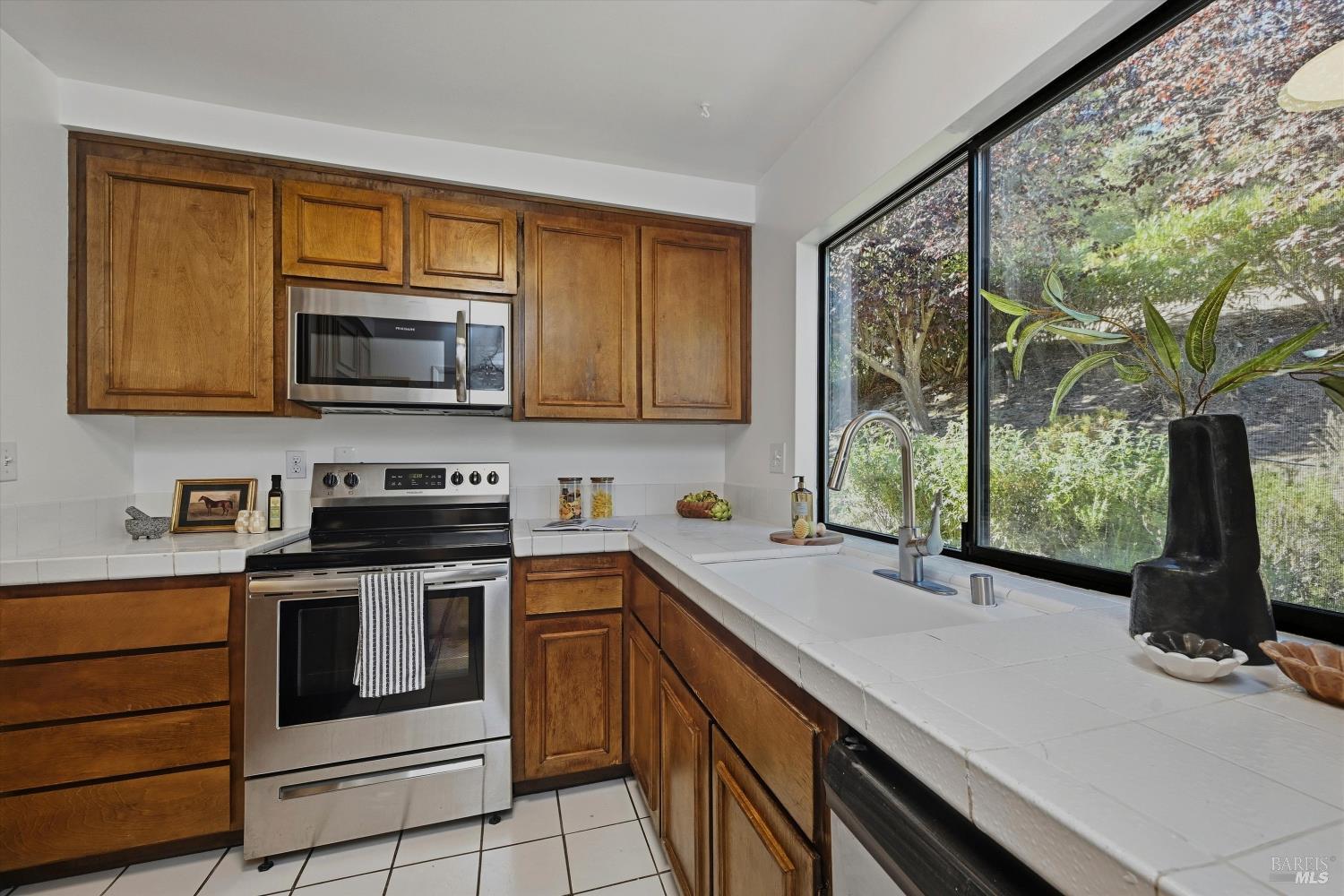 7 Josefa Court Novato CA 94949