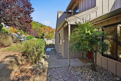 7 Josefa Court Novato CA 94949