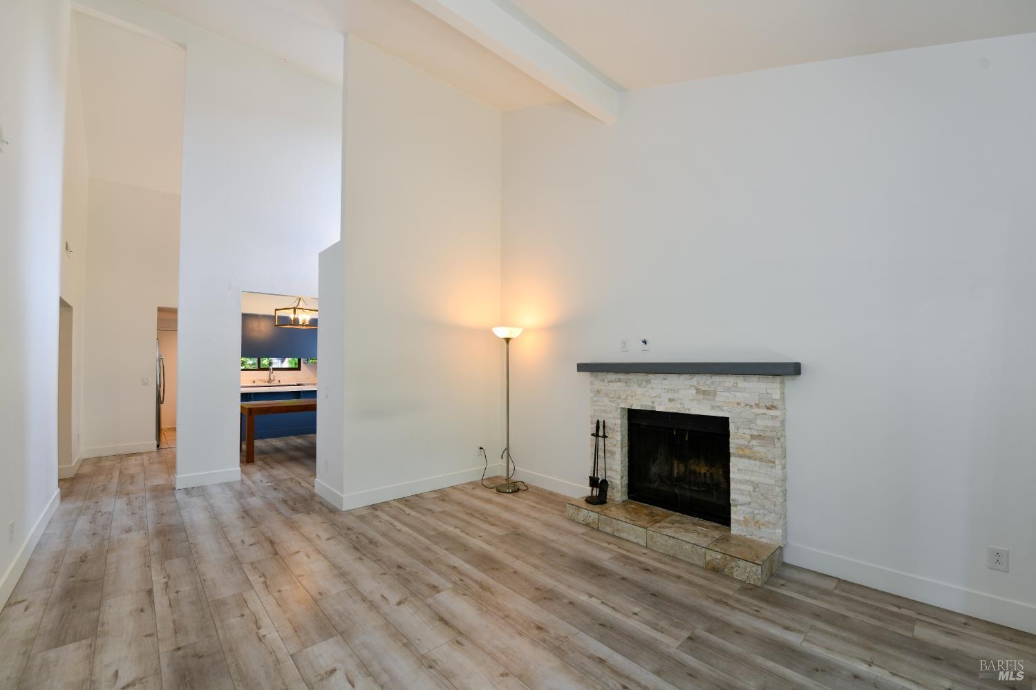 354 Los Alamos Road Santa Rosa CA 95409