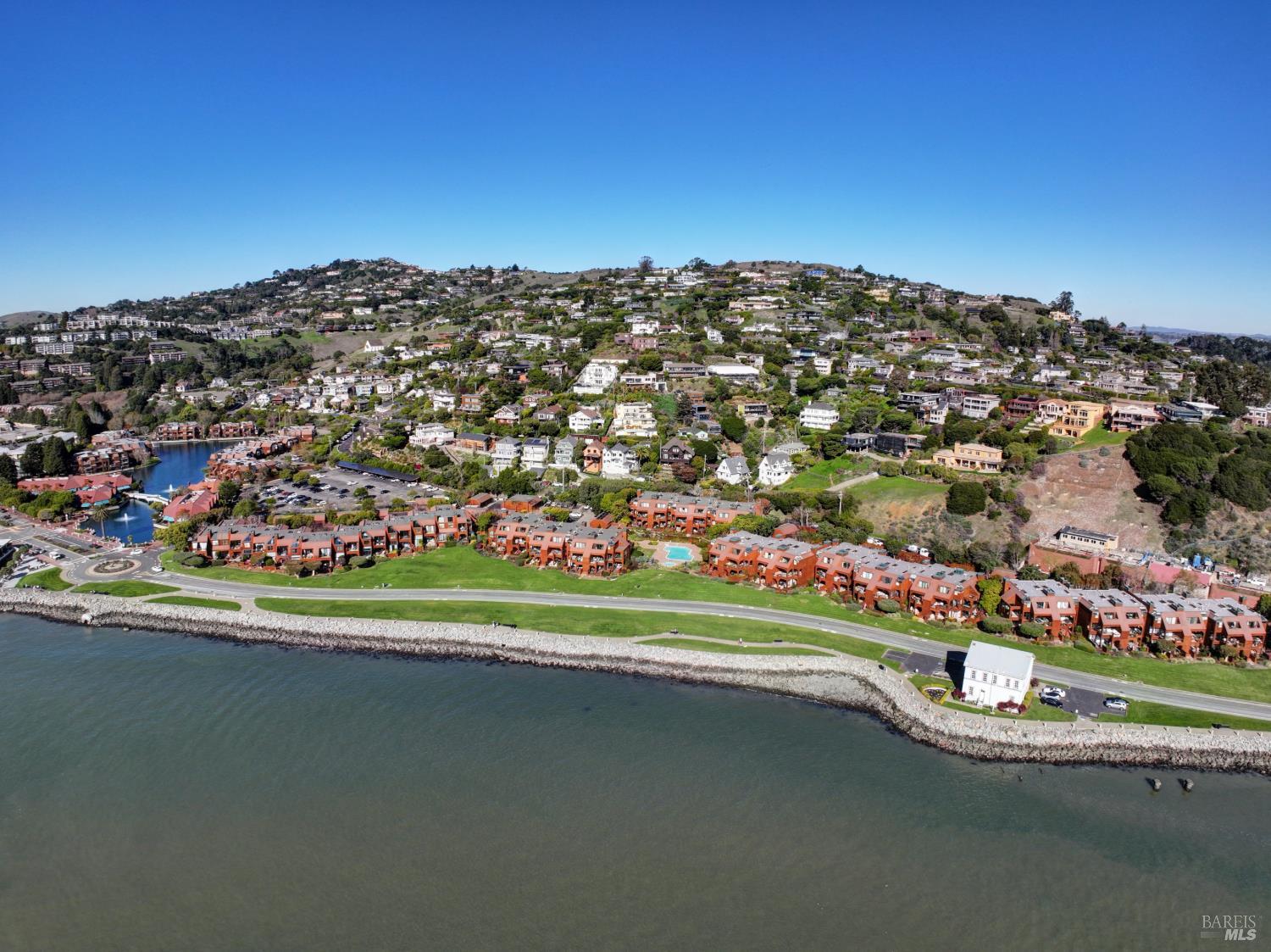 309 Paradise Drive Tiburon CA 94920