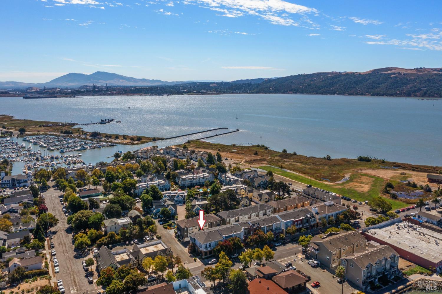 334 1st Street Benicia CA 94510