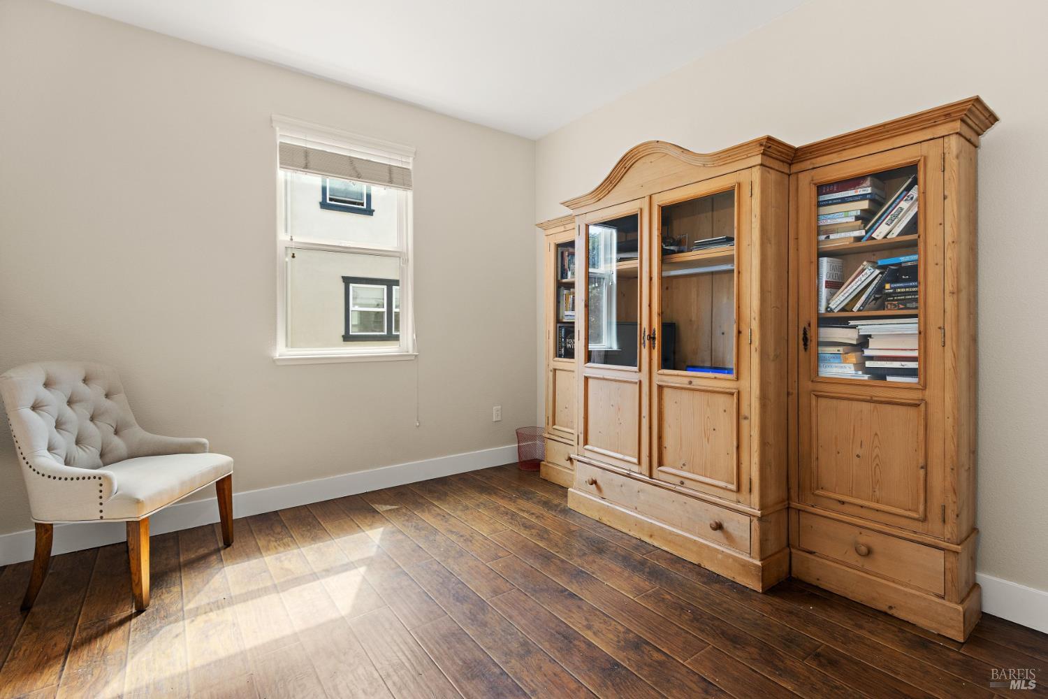 334 1st Street Benicia CA 94510