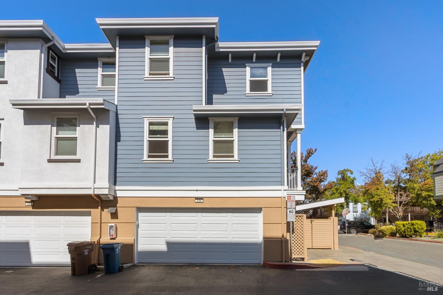 334 1st Street Benicia CA 94510
