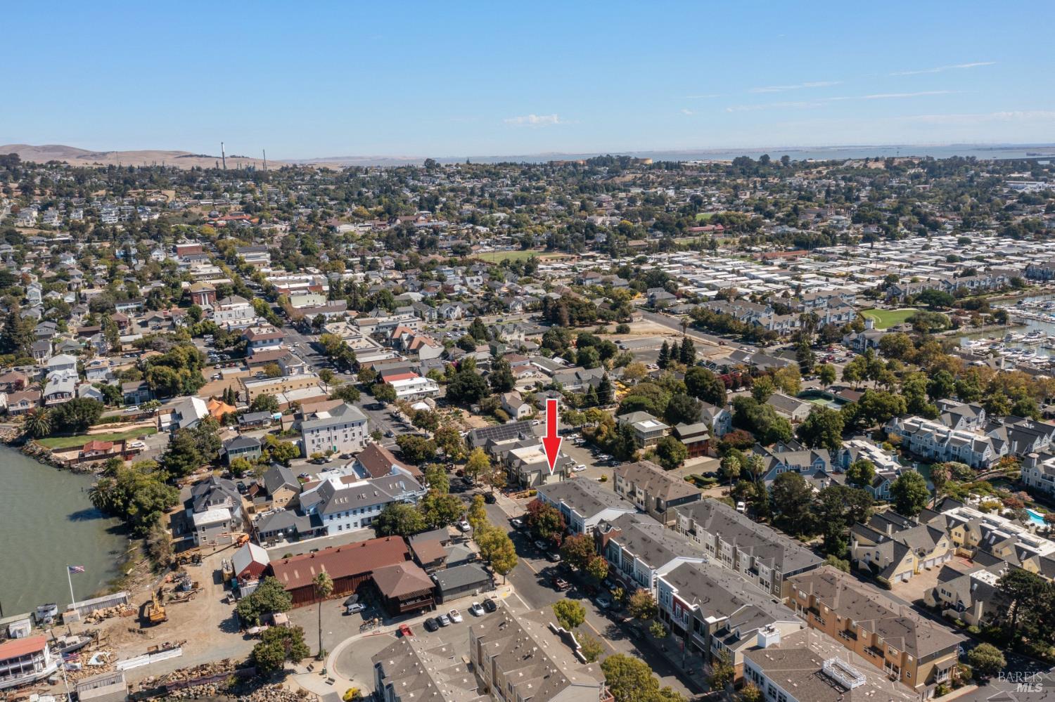 334 1st Street Benicia CA 94510