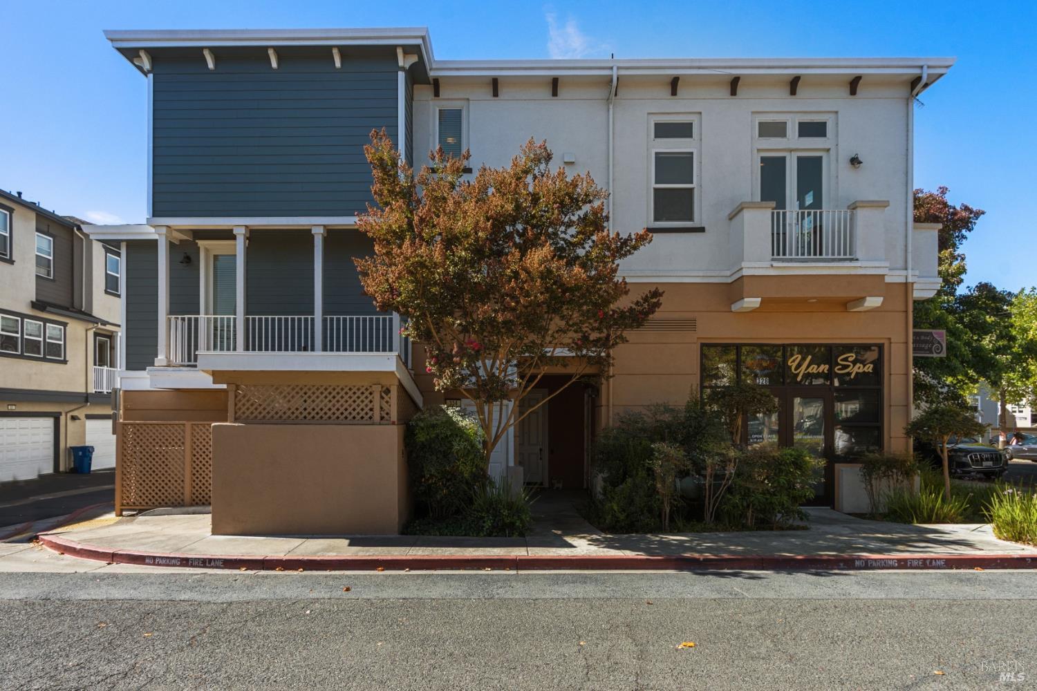 334 1st Street Benicia CA 94510