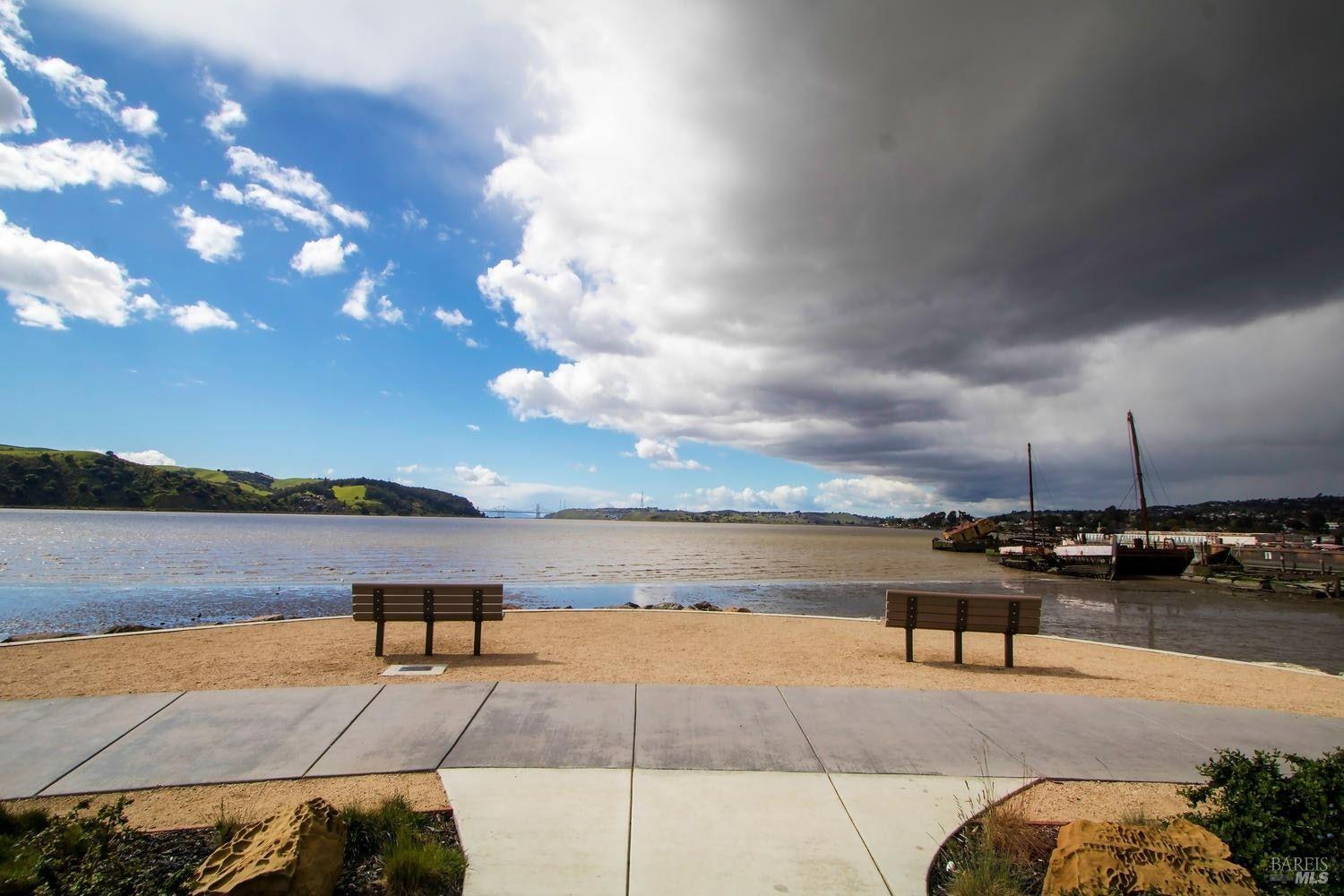 334 1st Street Benicia CA 94510
