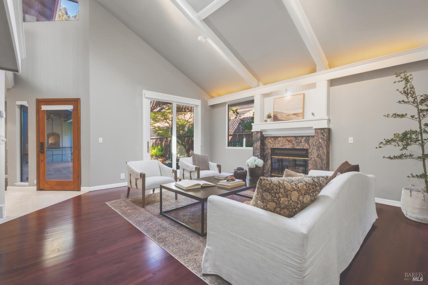 154 W Spain Street Sonoma CA 95476