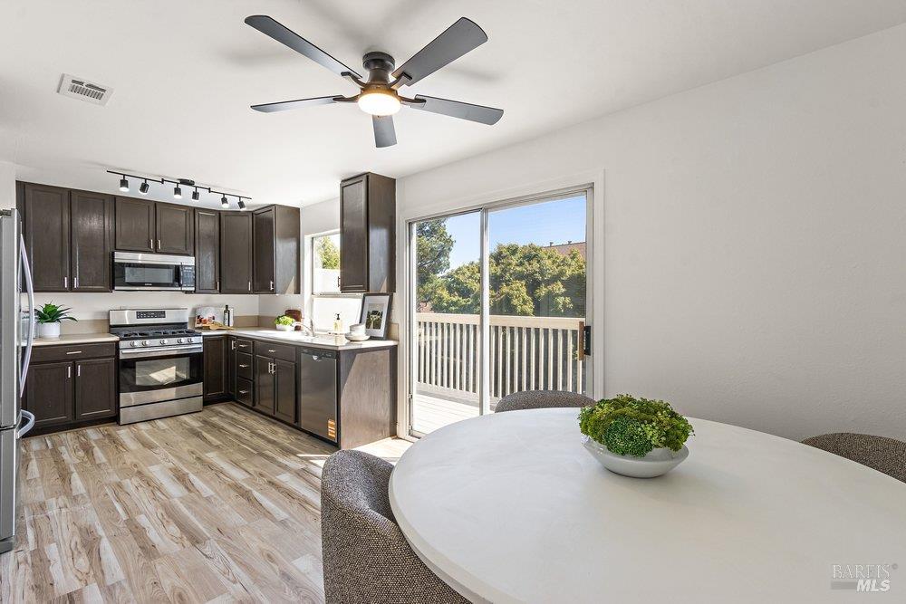 100 Sunset Circle Benicia CA 94510