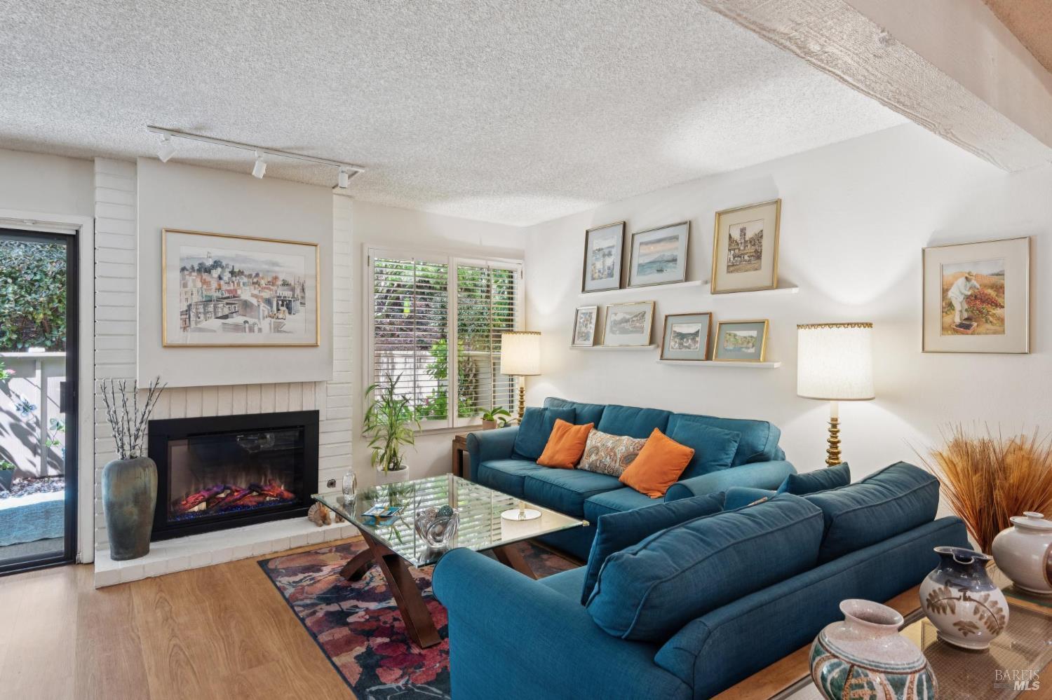 37 Prairie Falcon Drive Novato CA 94949