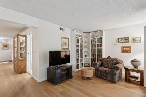 37 Prairie Falcon Drive Novato CA 94949
