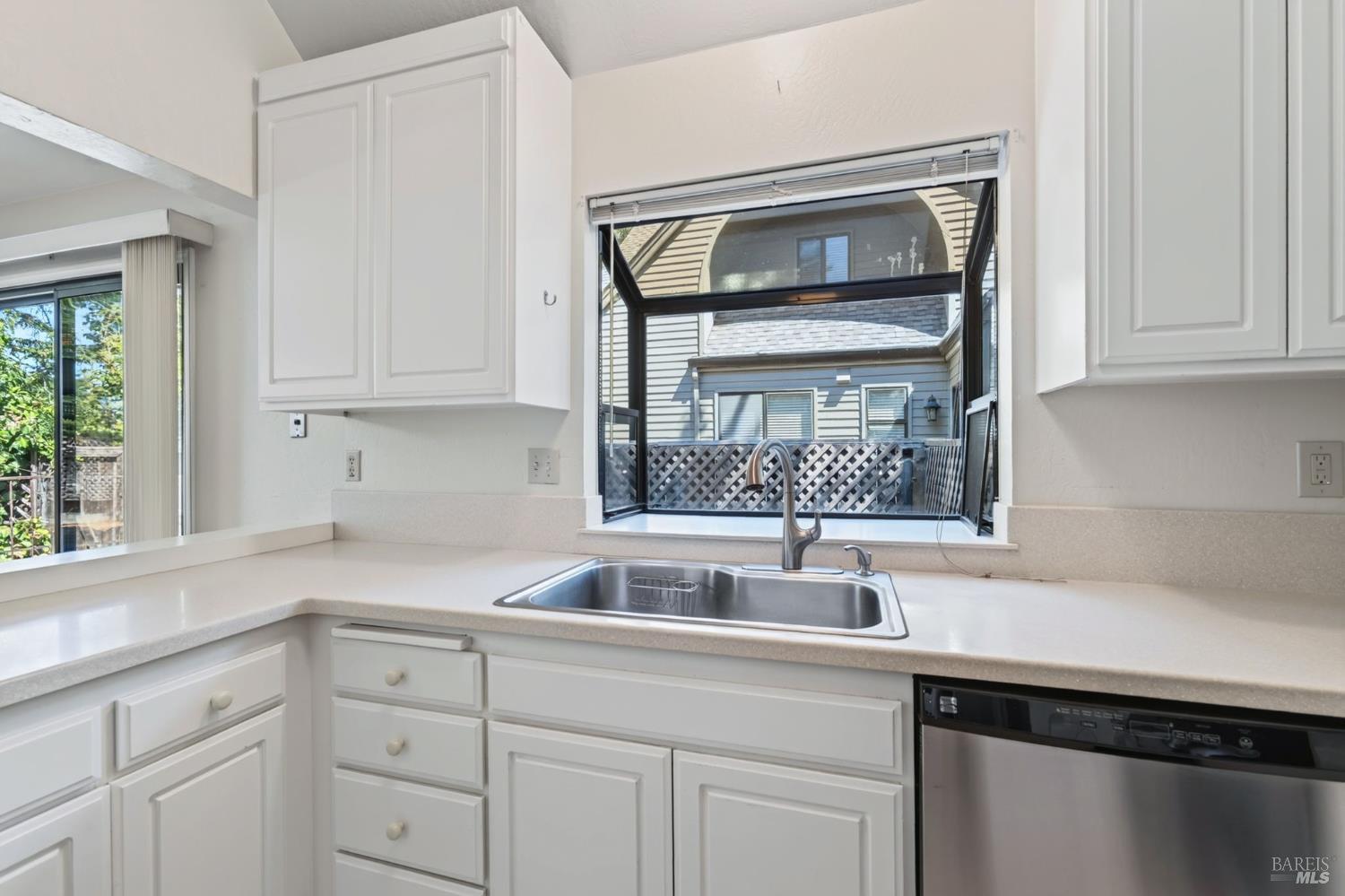 1349 Saint James Drive St. Helena CA 94574