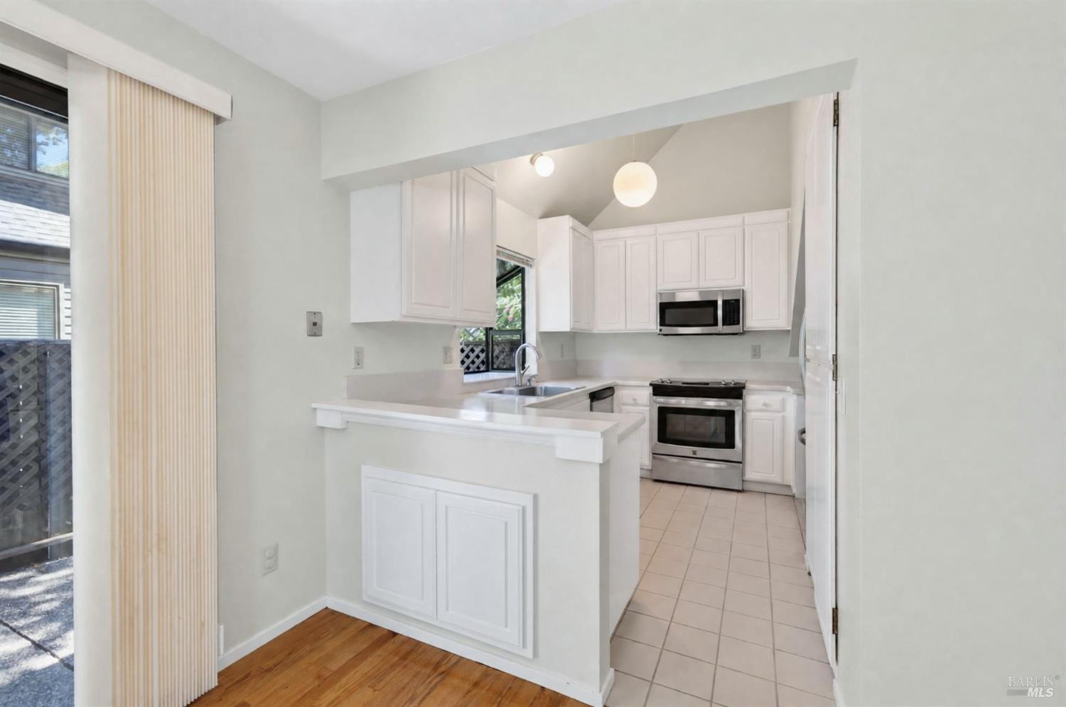 1349 Saint James Drive St. Helena CA 94574