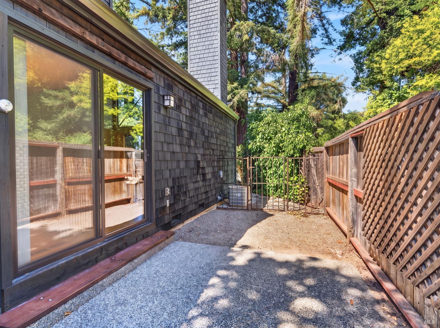 1349 Saint James Drive St. Helena CA 94574