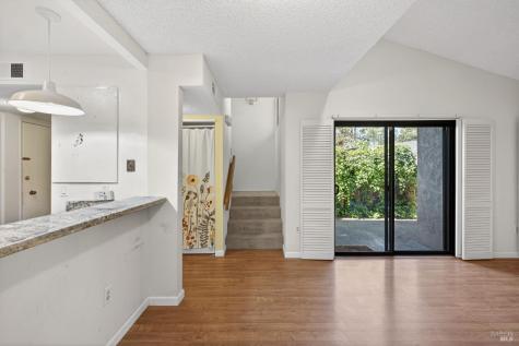 59 Redwood Court Santa Rosa CA 95409