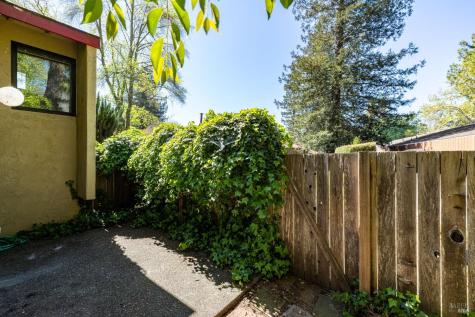 59 Redwood Court Santa Rosa CA 95409