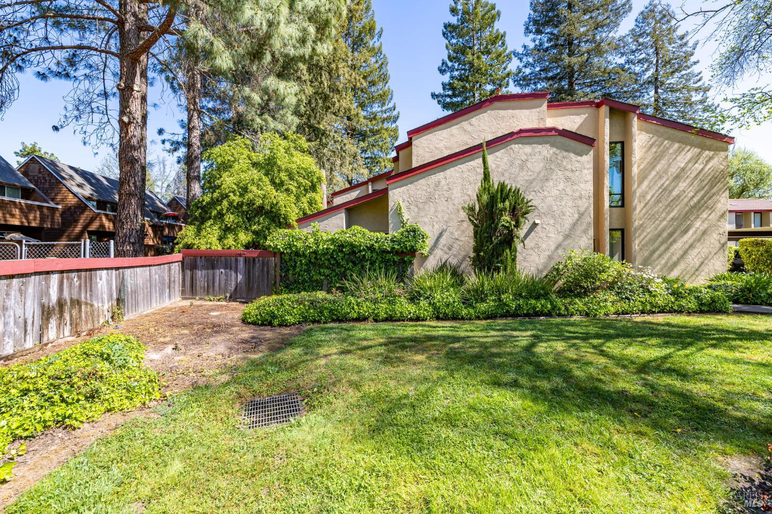 59 Redwood Court Santa Rosa CA 95409