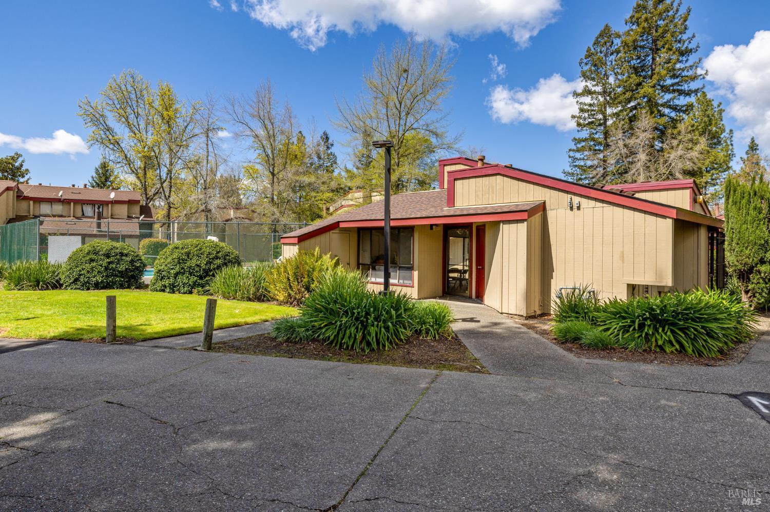 59 Redwood Court Santa Rosa CA 95409